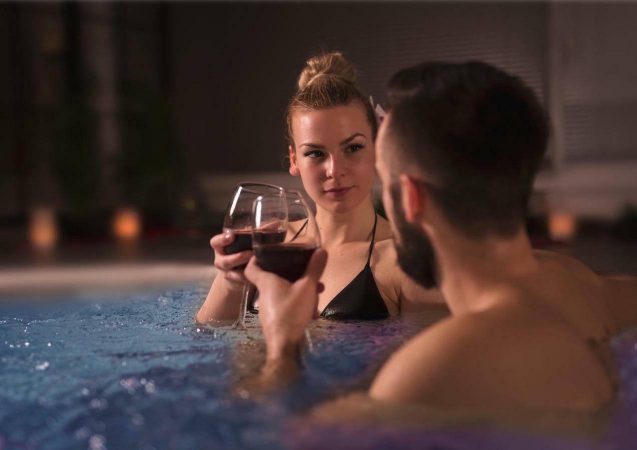 Loft Spa - Cote Chateau. قرقشونه المظهر الخارجي الصورة